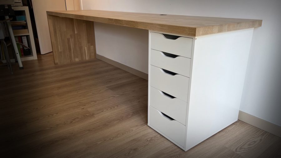 Bureaux avec plan de travail en chêne