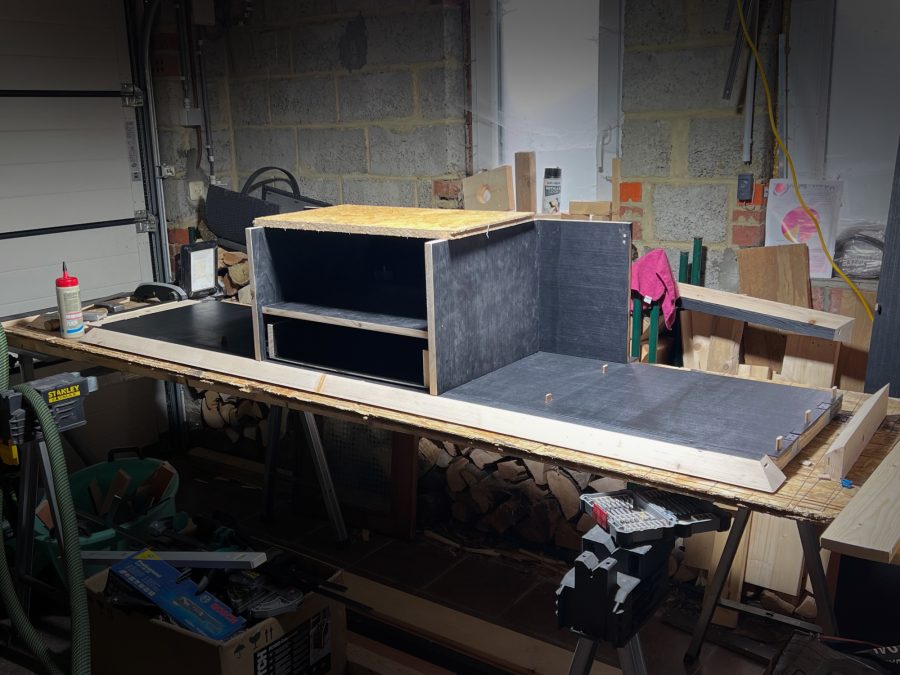 Construction meuble TV