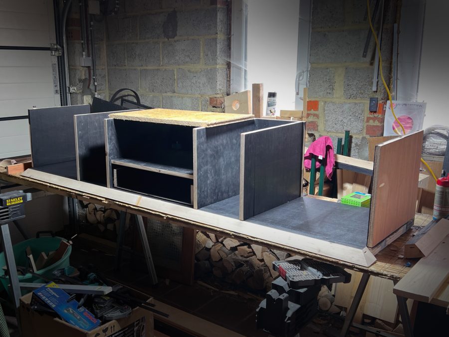 Construction meuble TV
