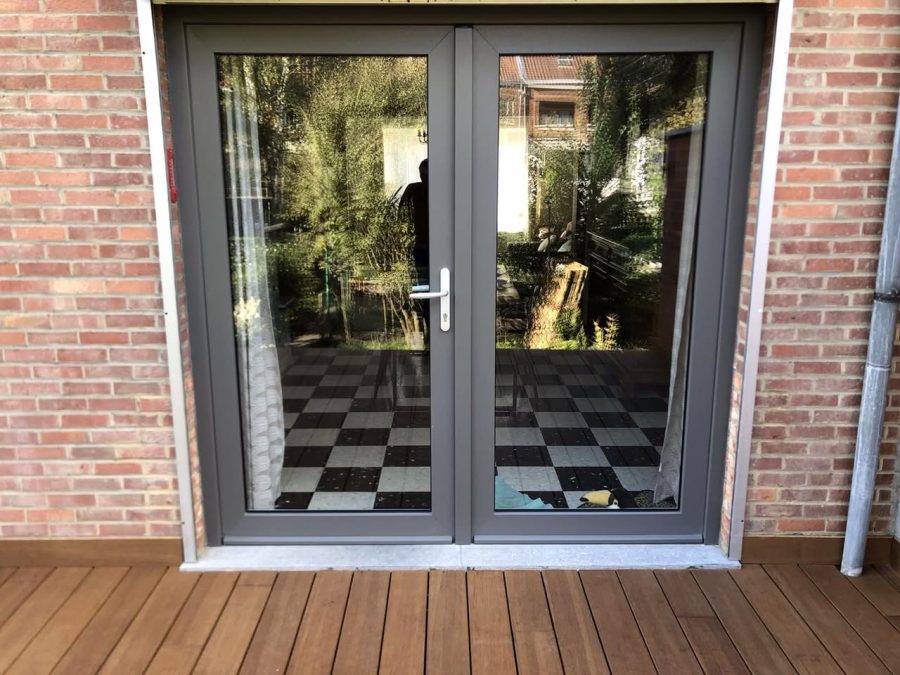 Terrasse en béton remplacée par du bois
